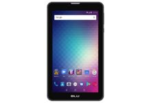BLU Touchbook M7